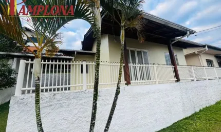 Casa com 2 quartos para alugar no Itoupava Norte, Blumenau  por R$ 1.700