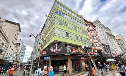 Sala comercial para alugar na Rua Halfeld, Centro, Juiz de Fora