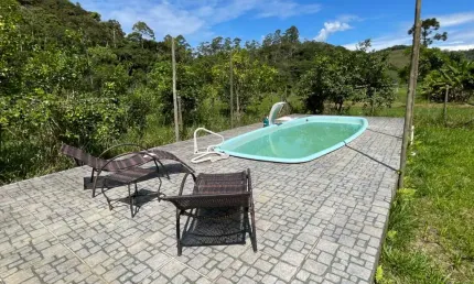 Sitio com 46 mil m² a poucos minutos de Juiz de Fora