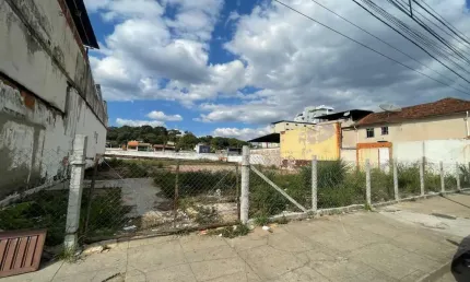 Terreno à venda na Avenida Rui Barbosa, Santa Terezinha, Juiz de Fora