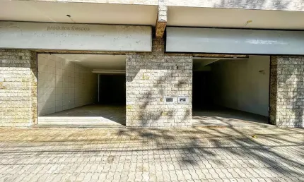 Ponto comercial para alugar na Avenida Senhor dos Passos, São Pedro, Juiz de Fora