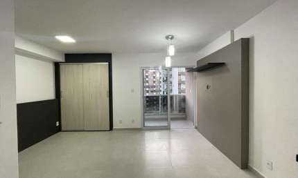 Kitnet / Stúdio para alugar na Avenida Presidente Itamar Franco, Centro, Juiz de Fora
