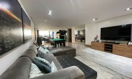 Casa com 3 quartos à venda na Rua Barão de Santa Helena, Granbery, Juiz de Fora
