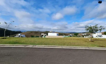 Terreno em condomínio fechado à venda na Rua Cambuí, Alphaville, Juiz de Fora
