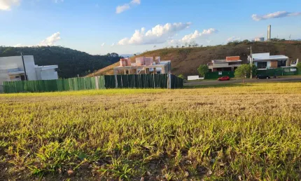 Terreno em condomínio fechado à venda na Rua Cambuí, Alphaville, Juiz de Fora