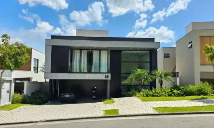 Casa em condomínio fechado com 4 quartos à venda na Rua Ibirité, Alphaville, Juiz de Fora