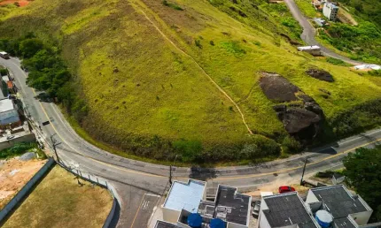 Terreno à venda na Alameda Ilva Mello Reis, Santo Antônio, Juiz de Fora