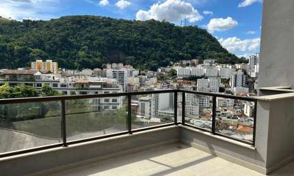 Excelente cobertura com 03 quartos e 3 vagas de garagem no São Mateus