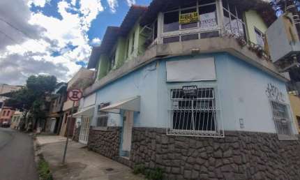 Locação - Excelente Casa Comercial na Rua Paula Lima esquina com Dr. João Pinheiro