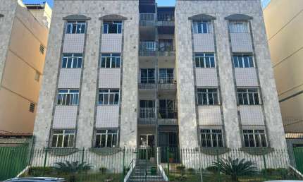 Excelente cobertura disponível à venda no Alto dos Passos - 140m²