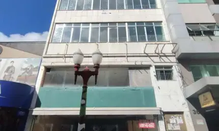 Locação – loja ampla no calçadão da rua são joão – 250m²