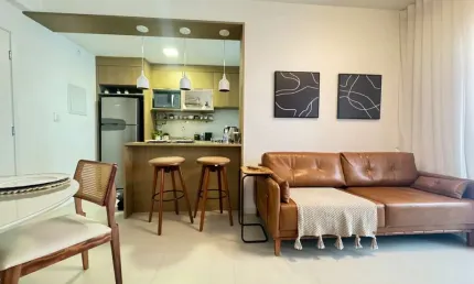 Apartamento de 03 quartos com suíte na Praça Kennedy