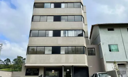 Apartamento de 02 quartos com 01 suíte e vaga de garagem no aeroporto