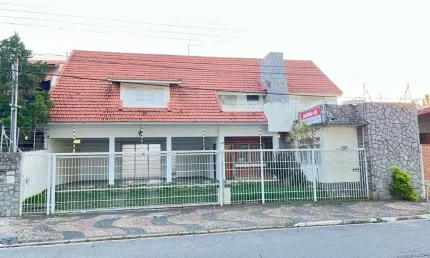Casa comercial com 3 salas para alugar na Rua Doutor Fernando Leite Ferraz, Parque Terranova, Valinhos