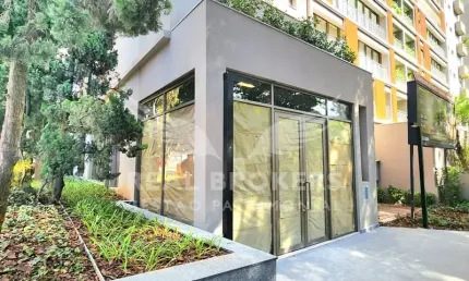 Ponto comercial para alugar na Avenida Moema, 1, Moema, São Paulo