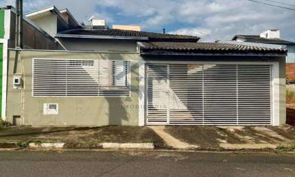 Casa à venda em Itupeva no Residencial Girassol, com 3 quartos, 250m²