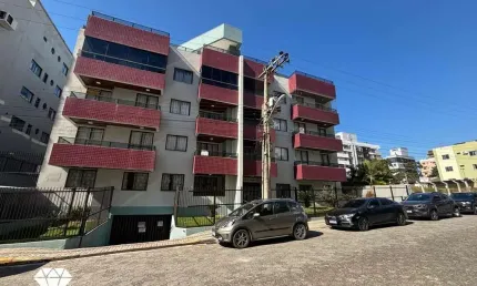 Excelente Custo Benefício, 190 metros da Praia de Bombas, Bombinhas SC
