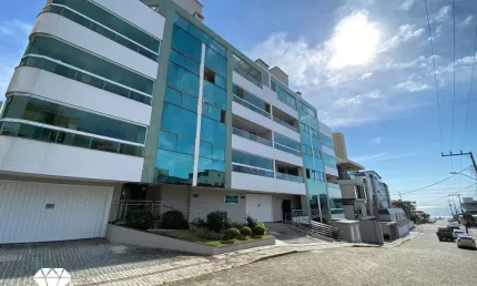 Lindo Apartamento, Vista Mar, Frente, sol da manhã, 80 metros da Praia Bombas, 4
