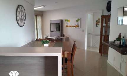 3 DORM, 105m² privativos , CENTRO BOMBINHAS,  70 MTS DA PRAIA