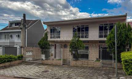 Apartamento com 3 quartos para alugar na Rua Américo Vespúcio, 193, Lindóia, Curitiba, 304 m2 por R$ 3.100