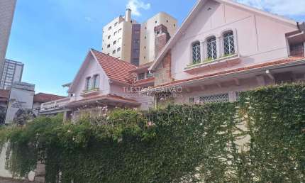 Casa comercial para alugar na Rua Saldanha da Gama, 87, Centro, Curitiba, 400 m2 por R$ 8.500