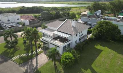 Casa em condomínio fechado com 4 quartos à venda na Estância Da Serra, 1111, Vila da Serra, Osório, 382 m2 por R$ 2.800.000