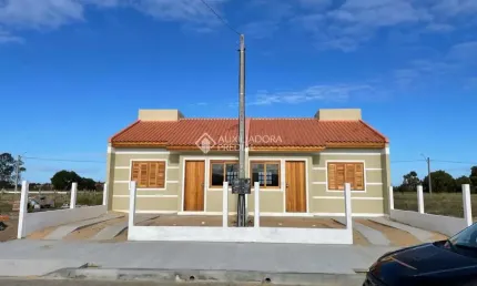 Casa com 2 quartos à venda na Ágata, 77, Lagoa do Horácio, Osório, 57 m2 por R$ 199.000