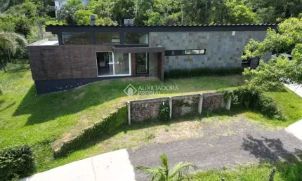 Casa com 2 quartos à venda na Professor Romildo Bolzan, 2300, Morro da Borússia, Osório, 160 m2 por R$ 1.300.000
