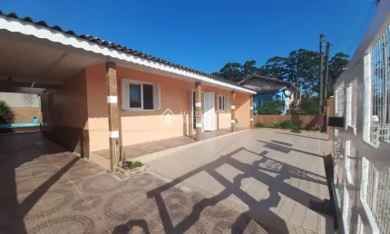 Casa com 3 quartos à venda na 19, 301, Emboaba, Tramandaí, 120 m2 por R$ 350.000