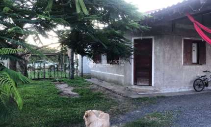 Casa com 2 quartos à venda na Capororoca, 283, Bosque do Albatroz, Osório, 90 m2 por R$ 440.000