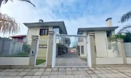 Casa em condomínio fechado com 3 quartos à venda na Ildefonso Simões Lopes, 1321, Sulbrasileiro, Osório, 130 m2 por R$ 421.880