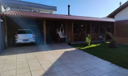 Casa com 4 quartos à venda na Rua Franklin Cascaes, 282, Ponta das Canas, Florianópolis, 250 m2 por R$ 1.200.000