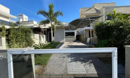 Casa com 3 quartos à venda na Rua do Ipê da Várzea, 84, Cachoeira do Bom Jesus, Florianópolis, 80 m2 por R$ 1.400.000