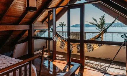 Casa com 2 quartos à venda na Morfim, 72, Estreito, Florianópolis, 371 m2 por R$ 2.870.000