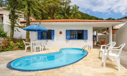 Casa com 2 quartos à venda na Fernando José de Andrade, 350, Sambaqui, Florianópolis, 117 m2 por R$ 870.000