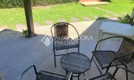 Casa em condomínio fechado com 4 quartos à venda na luiz boiteux piazza - de 1300/1301 a 3539/3540, 4565, cachoeira do bom jesus, florianópolis, 198 m2 por r$ 1.500.000