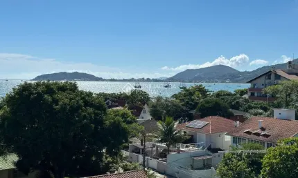 Cobertura com 3 quartos à venda na Rua Mário Moura, 134, Cachoeira do Bom Jesus, Florianópolis, 112 m2 por R$ 1.100.000
