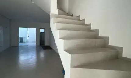 Casa com 3 quartos à venda na Rua 406, 1341, Morretes, Itapema, 110 m2 por R$ 695.000