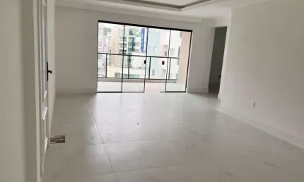 Apartamento com 4 quartos à venda na rua 216, 155, meia praia, itapema, 170 m2 por r$ 2.100.000