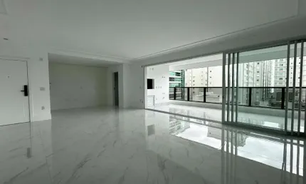 Apartamento com 4 quartos à venda na avenida nereu ramos, 1111, meia praia, itapema, 280 m2 por r$ 4.698.800