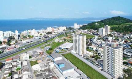 Apartamento com 2 quartos à venda na Rua 617, 190, Tabuleiro dos Oliveiras, Itapema, 68 m2 por R$ 700.000