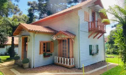 Casa com 3 quartos à venda na Liberdade, 246, São Bernardo, São Francisco de Paula, 175 m2 por R$ 600.000