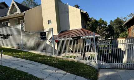 Casa para Venda em Curitiba, Barreirinha, 3 dormitórios, 1 suíte, 3 banheiros, 4 vagas