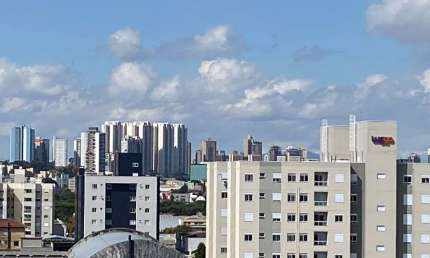 Cobertura Ensolarada no Rebouças – Excelente Localização!