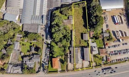 Terreno comercial à venda na Rodovia da Uva, 6149, Arruda, Colombo