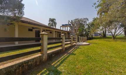 Chácara / sítio com 4 quartos à venda na Rua Caetano Munhoz da Rocha, 3980, Ouro Verde, Campo Largo