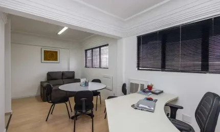 Sala comercial à venda na Rua Conselheiro Laurindo, 600, Centro, Curitiba