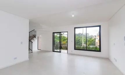 Casa com 3 quartos à venda na Rua Comendador David dos Santos Pacheco, 18, Vista Alegre, Curitiba