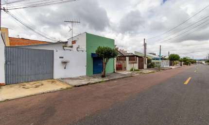 Excelente Casa Residencial ou comercial no Osvaldo Cruz II!