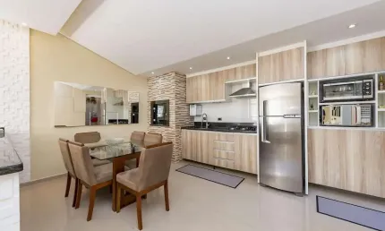 Casa com 3 quartos à venda na Rua Doutor Lubumir Viergbiski, 300, Campo Comprido, Curitiba